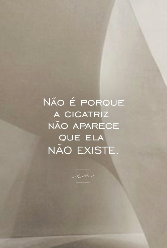 tipos-de-sutura-na-blefaroplastia-dra-carolina-angeloni-especialista-em-blefaroplastia-cuiaba-mato-grosso